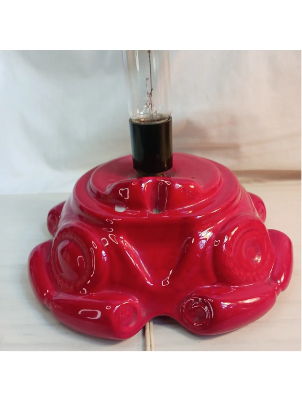 Vintage Atlantic Mold Ceramic Red Christmas Tree Base Only Large 8.75